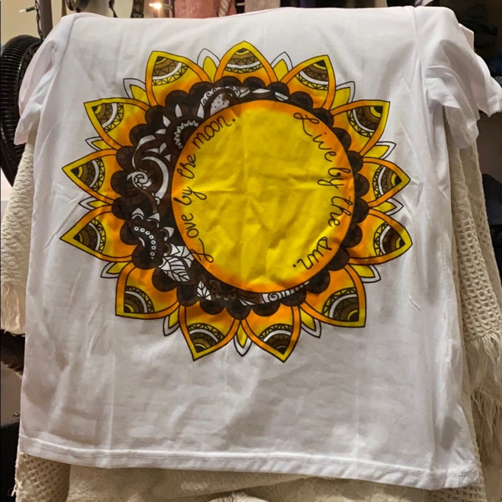 Simple T-Shirt